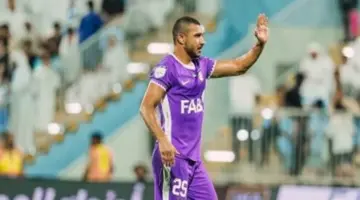 رامي ربيعة.. العين يسعى للتمسك بصدارة الدوري الإماراتي أمام عجمان